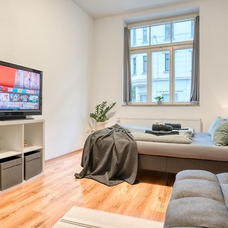 Homy I Altbaucharme Netflix Und Wlan Apartment Лайпциг Екстериор снимка